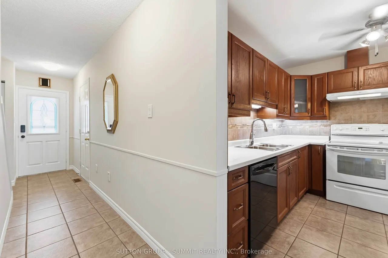 1396 UPPER OTTAWA Street — photo 3