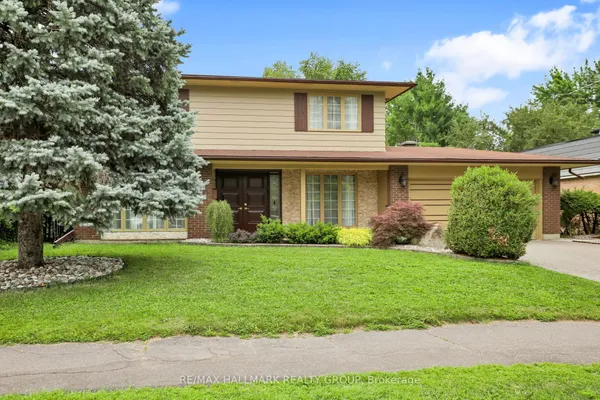 1712 Playfair Drive