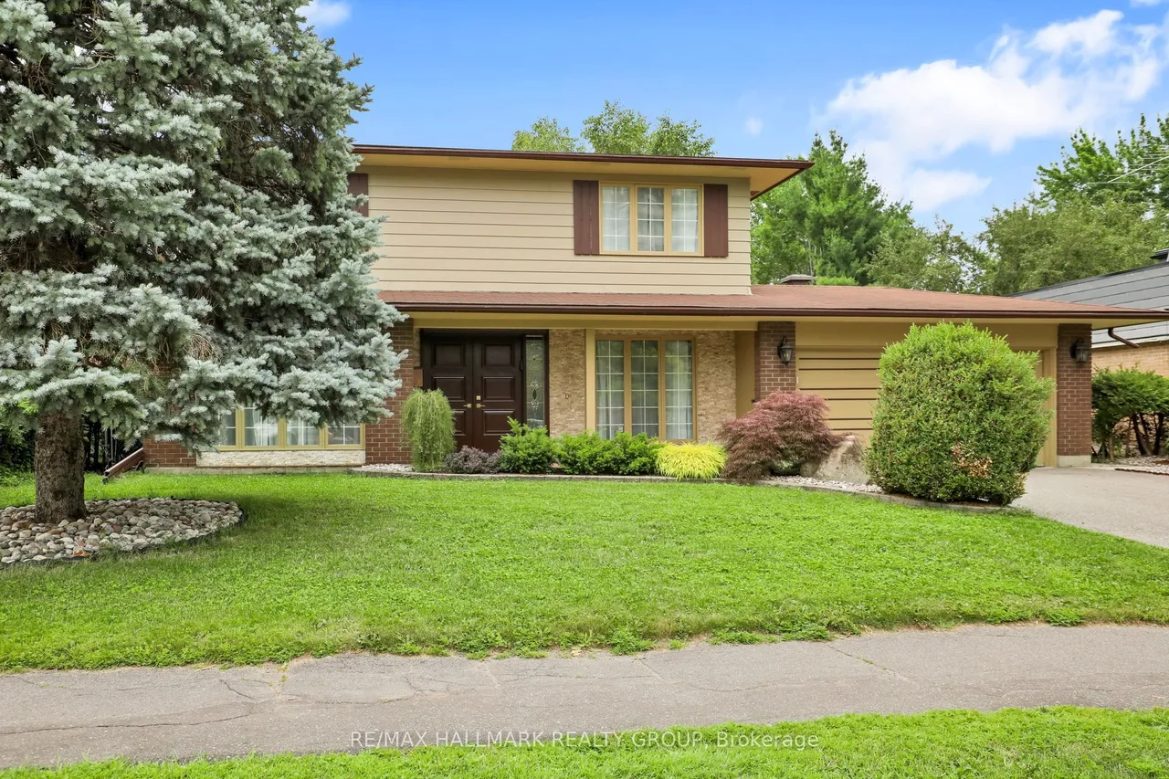 1712 Playfair Drive