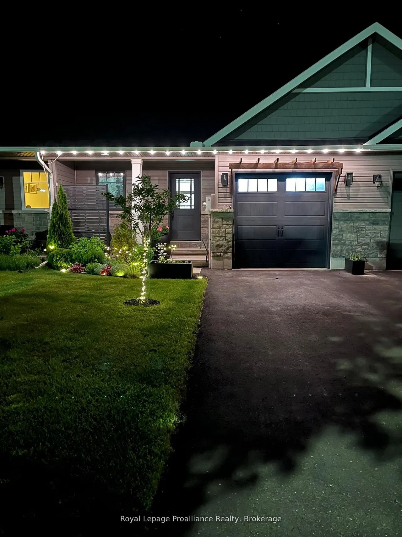 24 Buchanan Avenue — photo 31