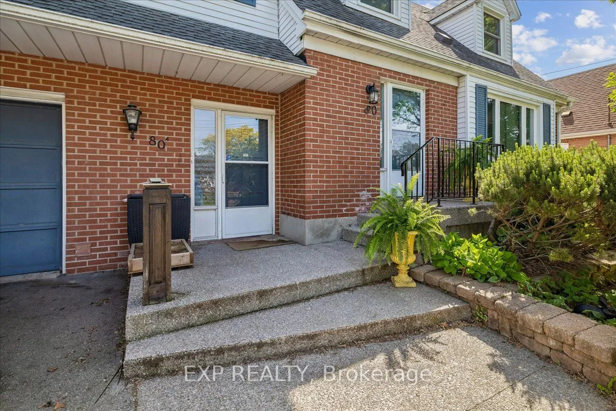 80 Maclennan Avenue — photo 3