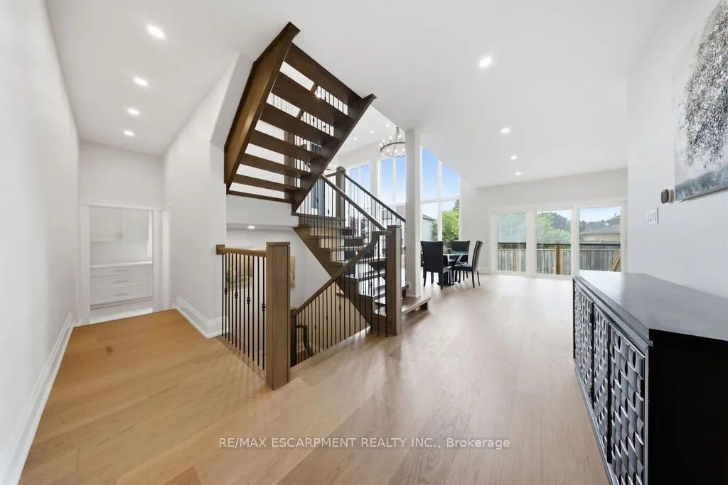 62 Jeremy Street — photo 3