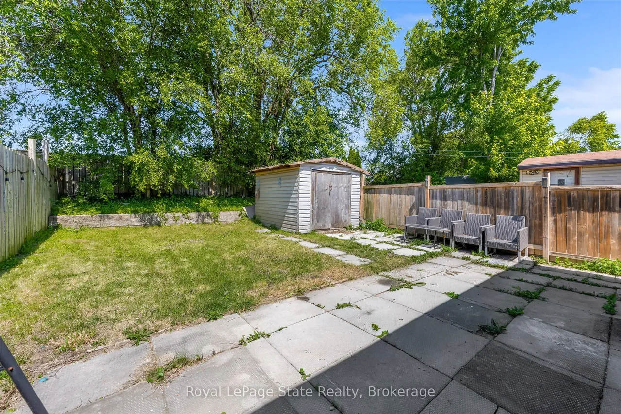 338 East 24th Street — photo 32