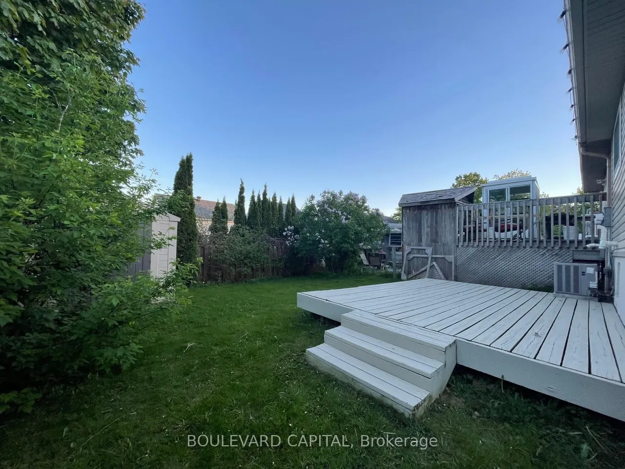 241 Simon Street — photo 18