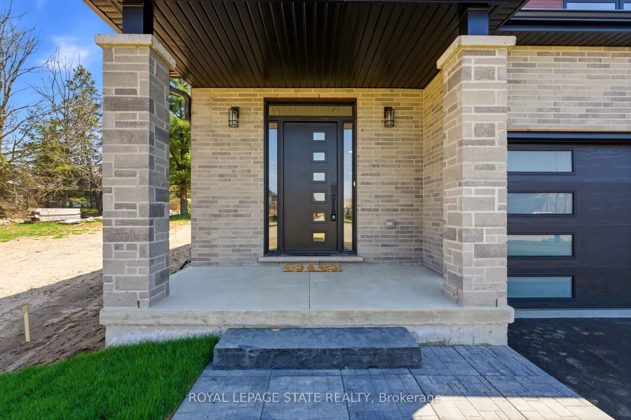 23 Woodvalley Court — photo 2