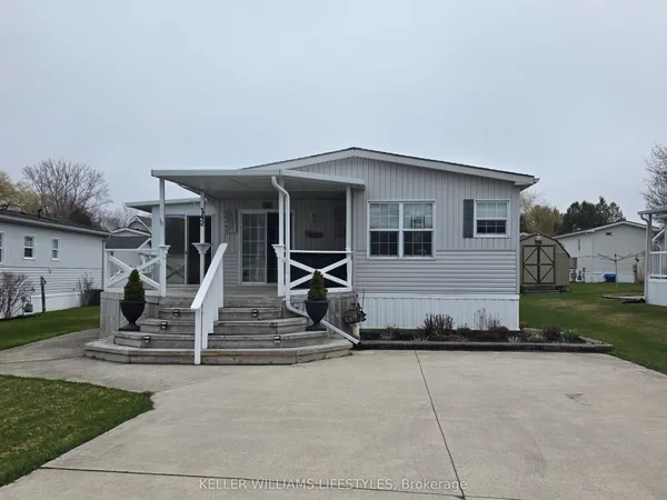 142 Sandbagger Crescent