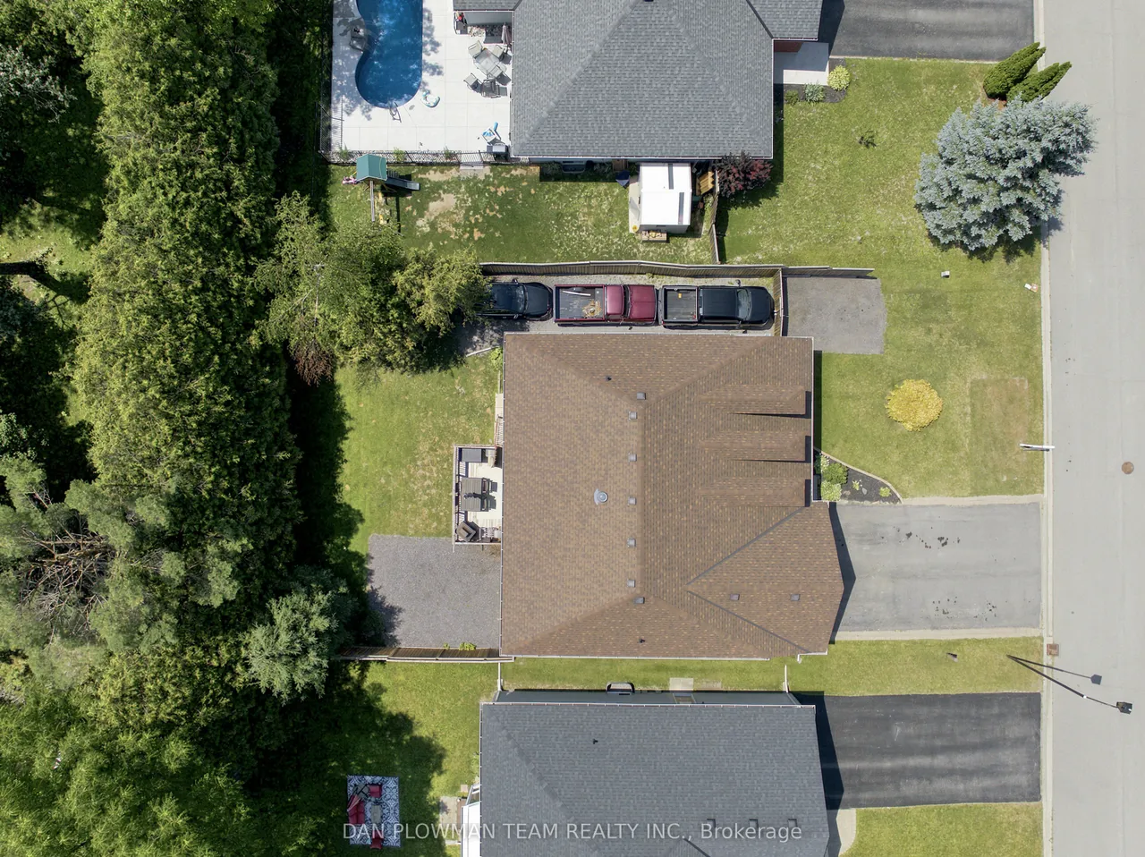 10 Springbank Road — photo 50