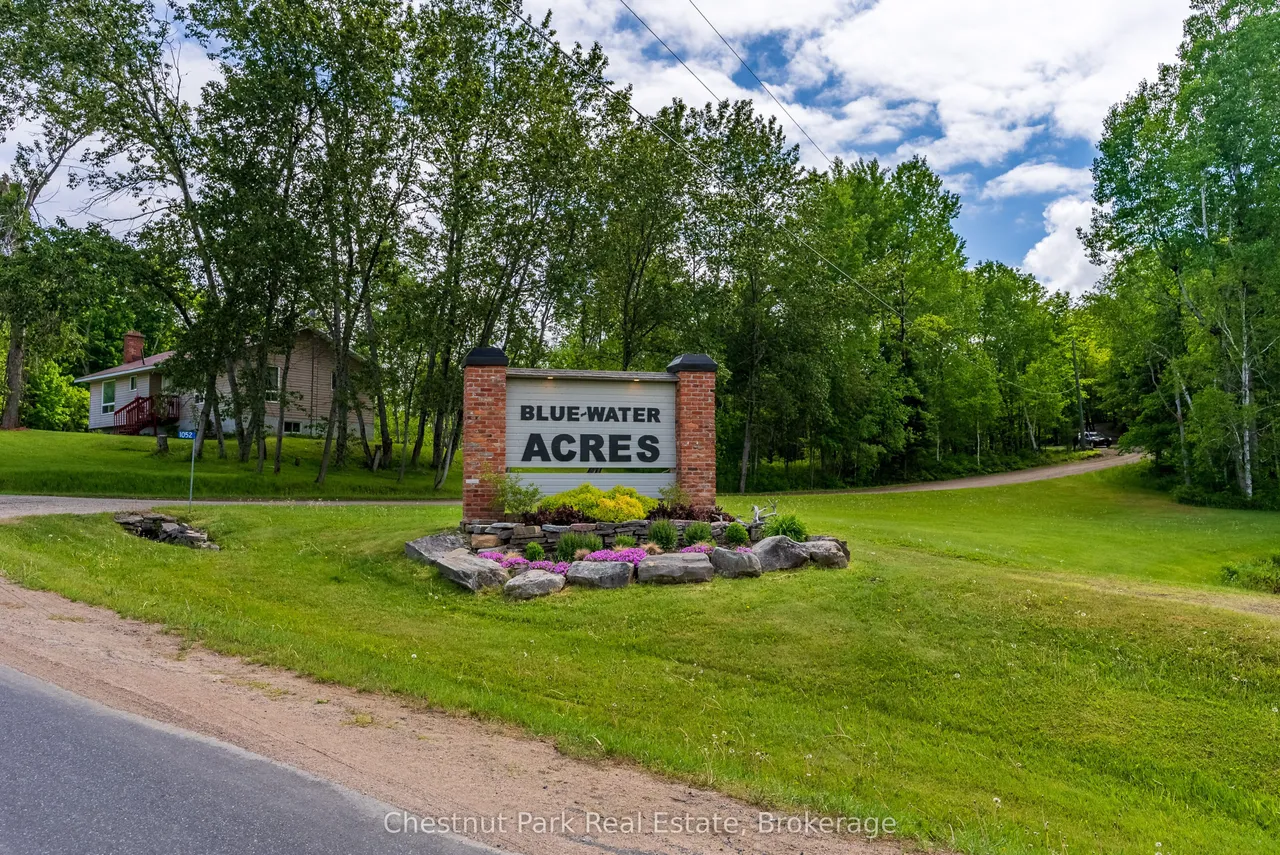 1052 RAT BAY Road — photo 33