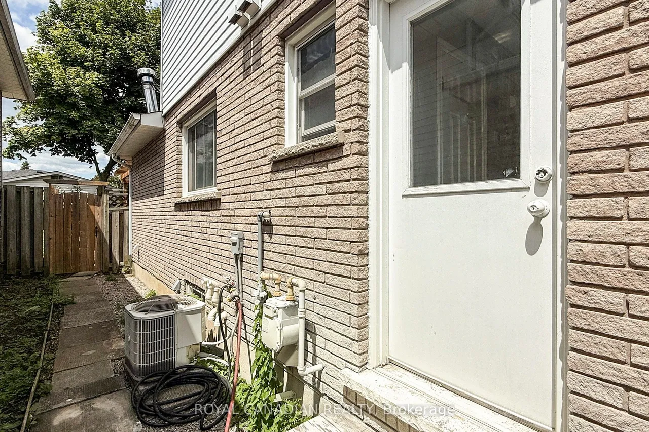 18 Millpond Place — photo 13