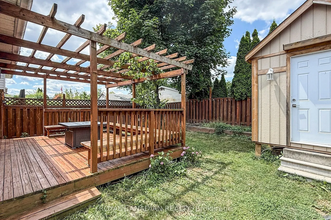 18 Millpond Place — photo 14