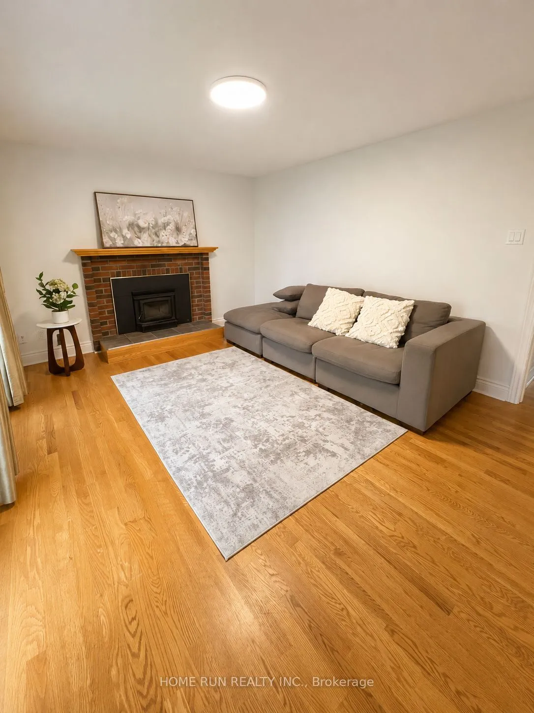 98 Canter Boulevard — photo 3