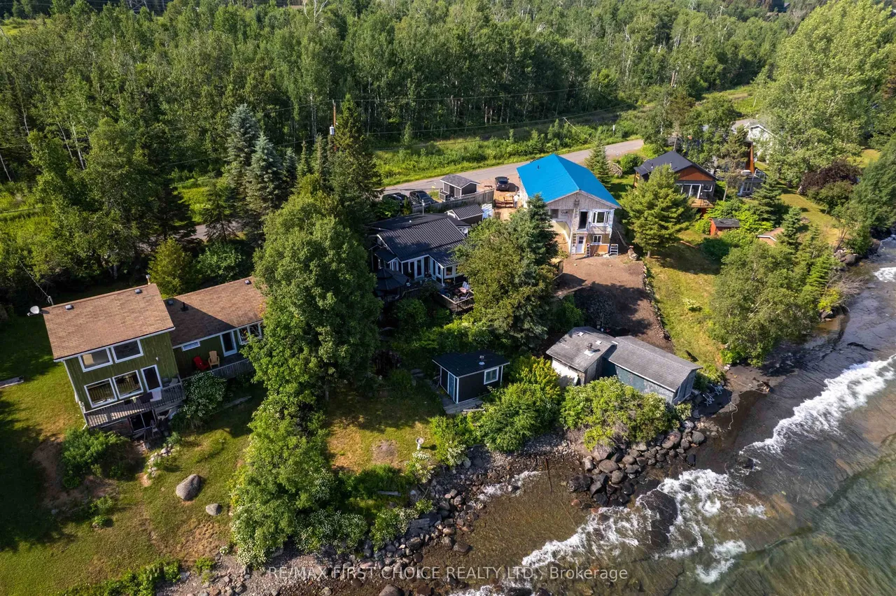 1185 Sunrise Beach Road — photo 54