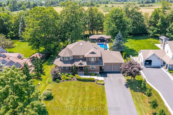 994 Courtland Drive — photo 2