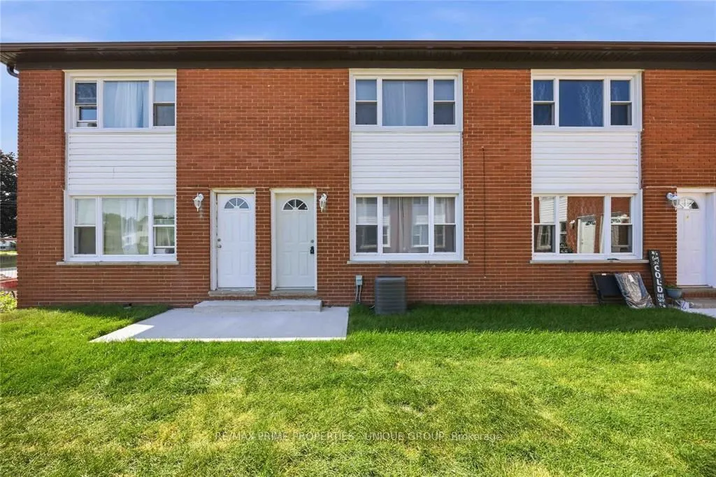 205 Fane Street — photo 2