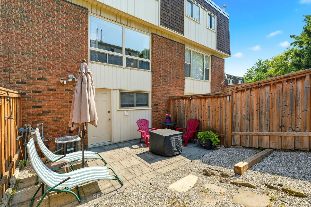 125 Bonaventure Drive — photo 40