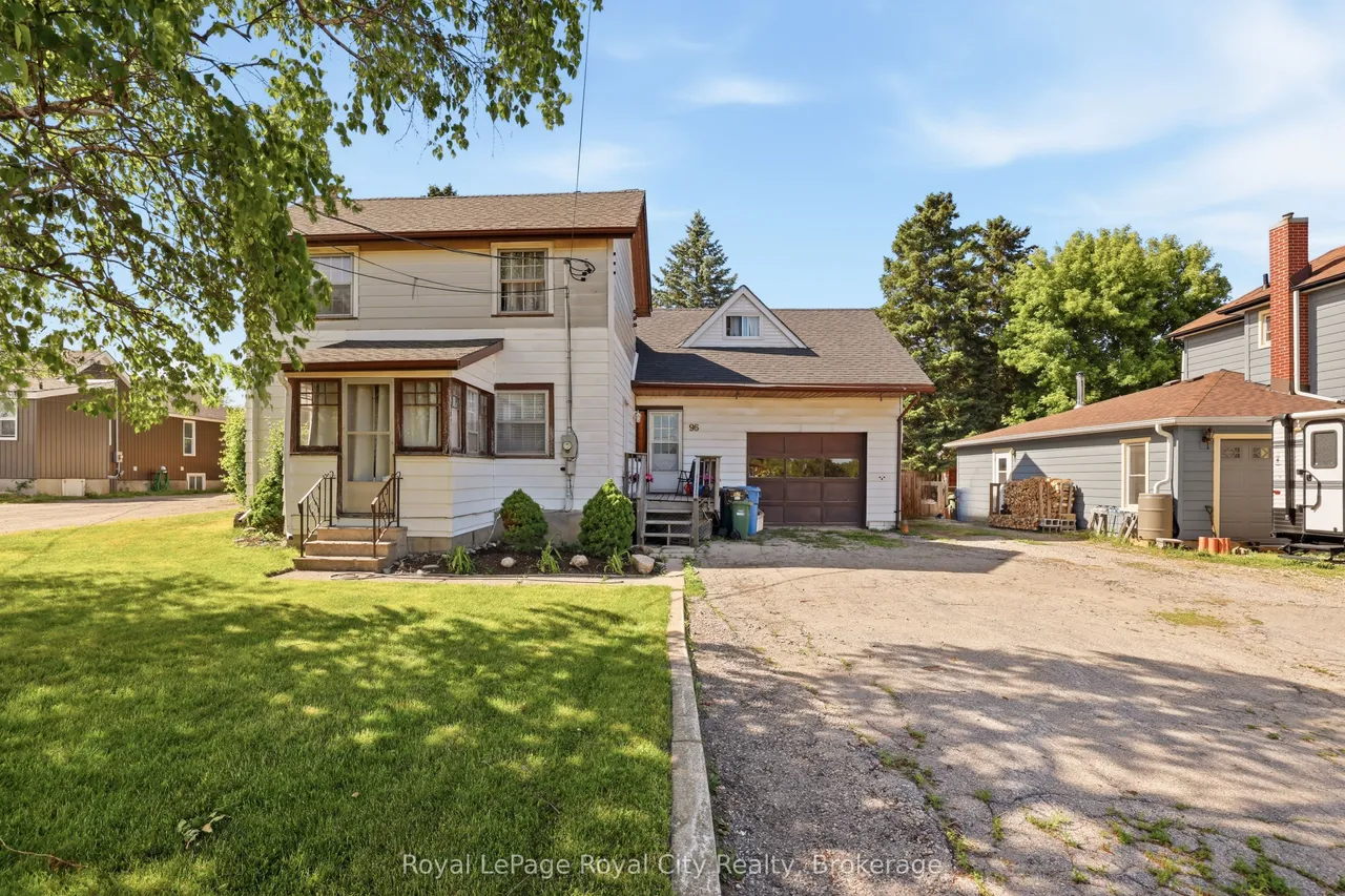 96 Beaumont Crescent — photo 2