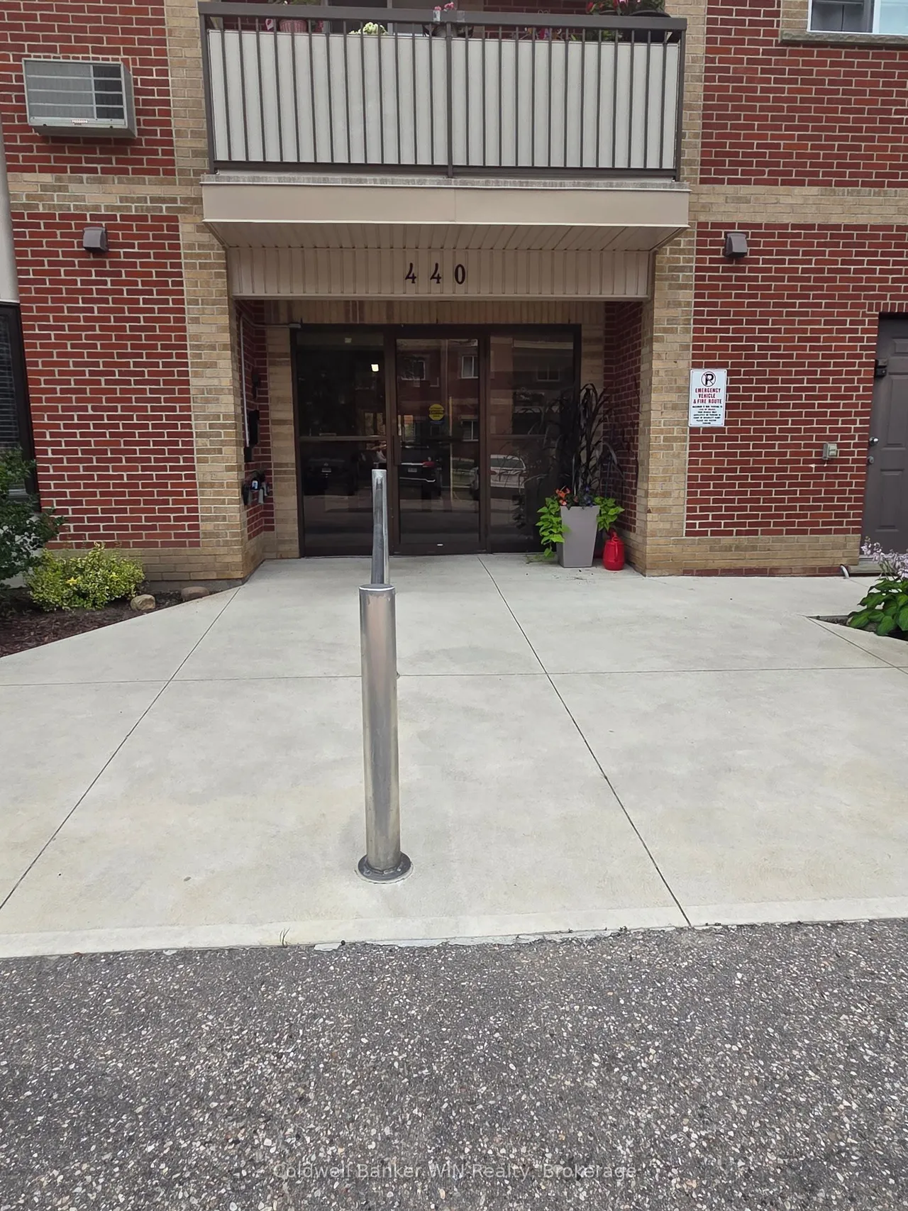 440 Durham Street W — photo 3