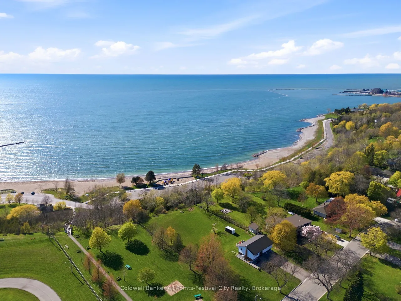 306 Lakeside Drive — photo 44