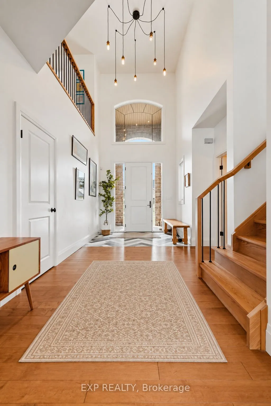 157 Ridgeview Drive — photo 2