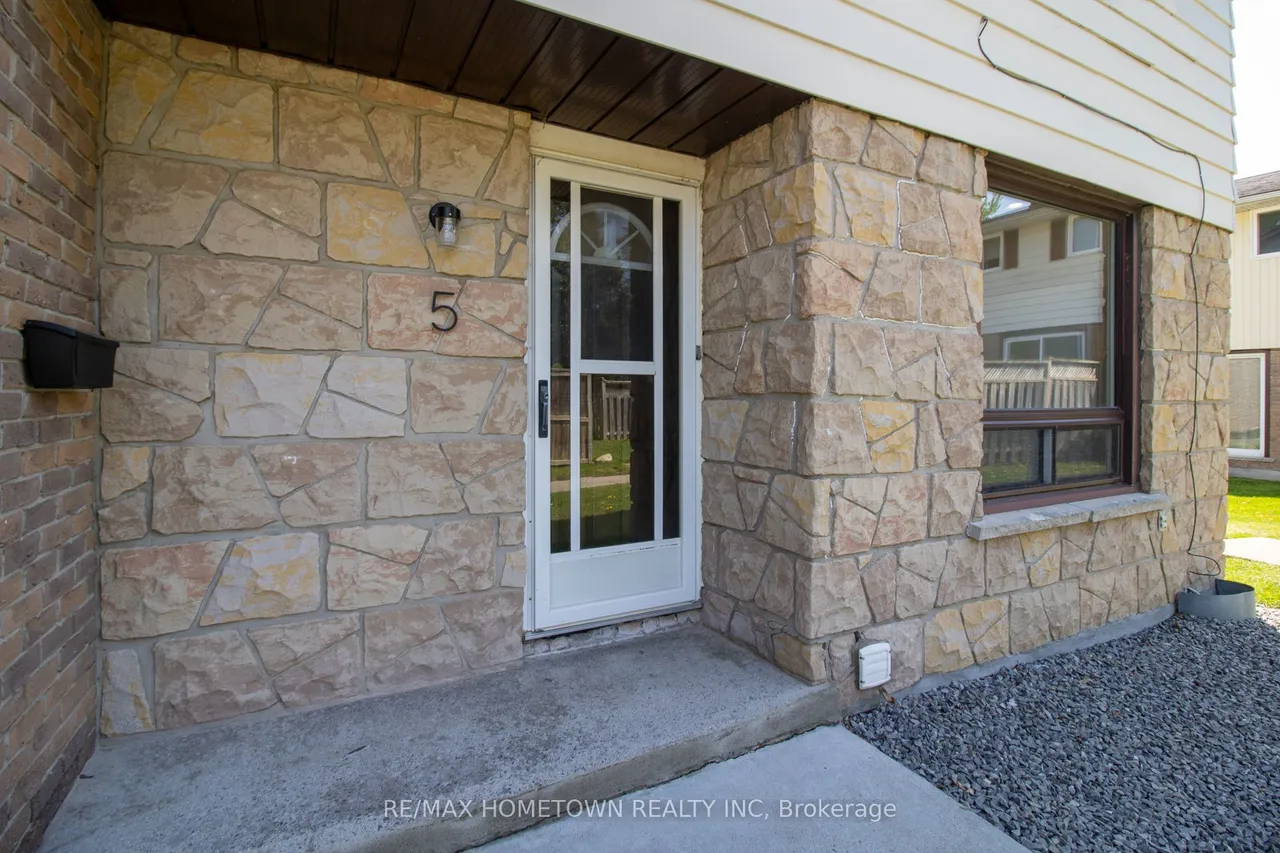 1293 Vista Drive — photo 3
