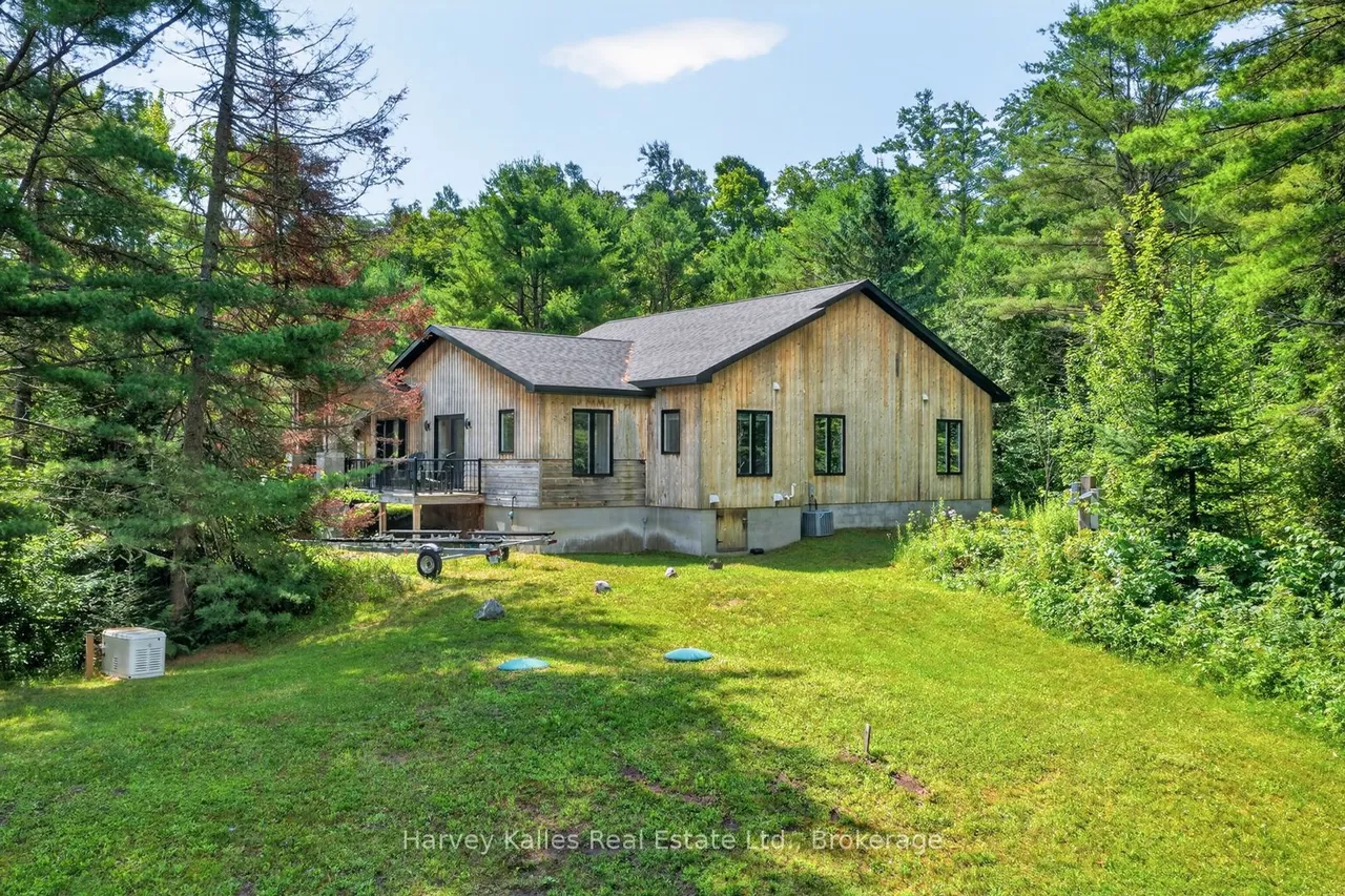 18 Ferris Road — photo 48