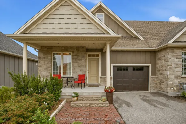 33 Pierpoint Drive
