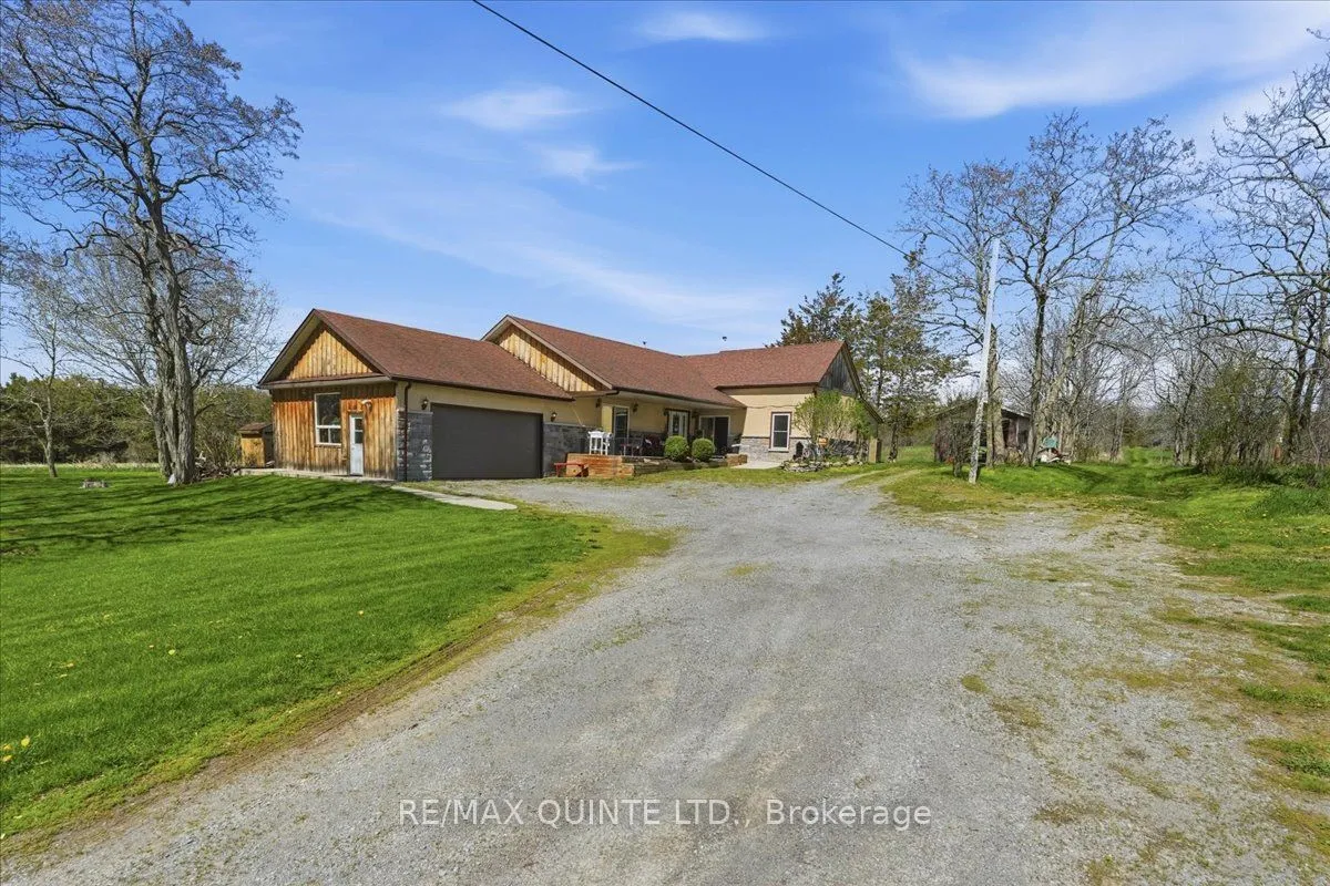 1686 County Road 13 — photo 3