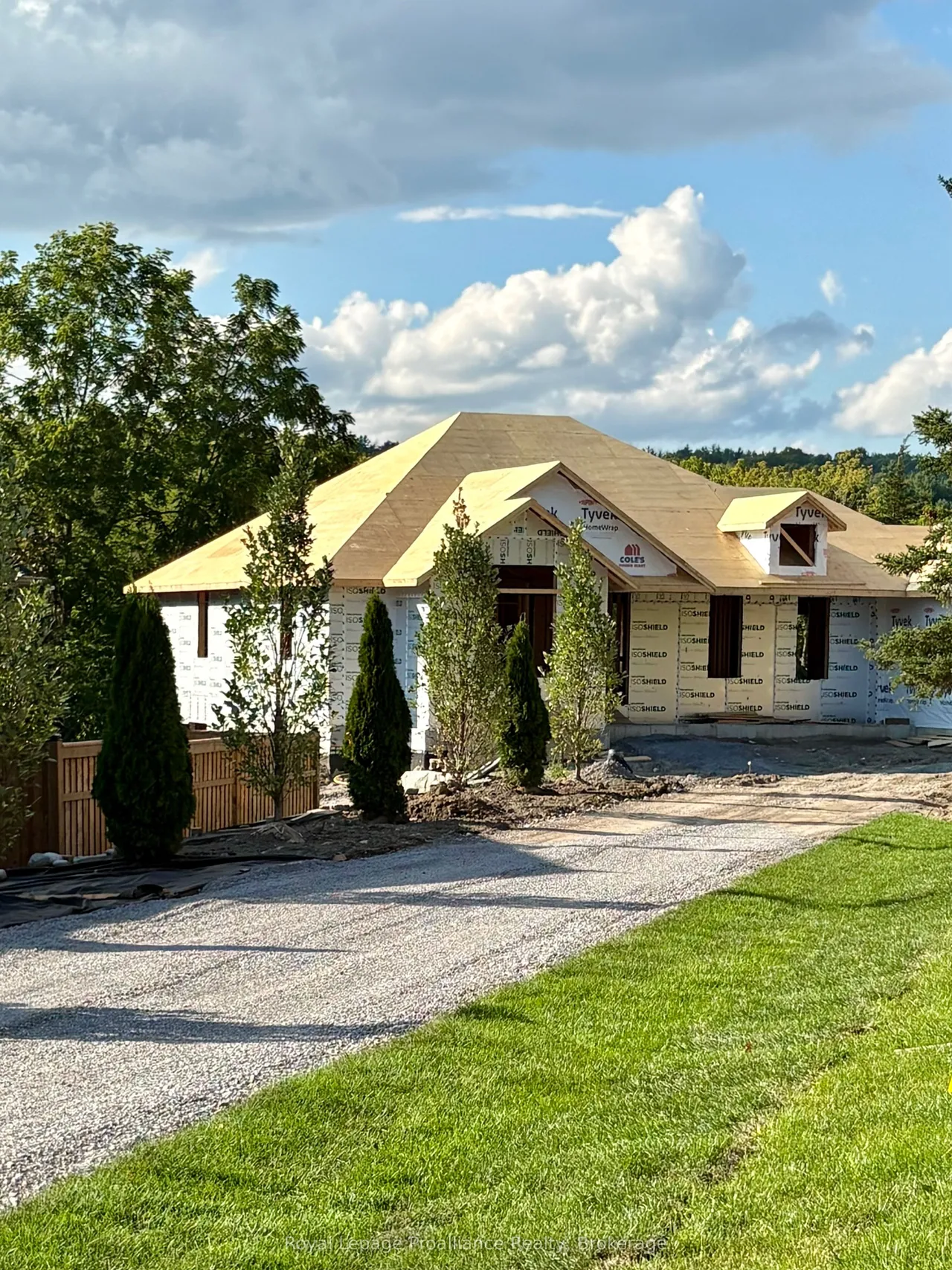 96 Sanford Street — photo 3