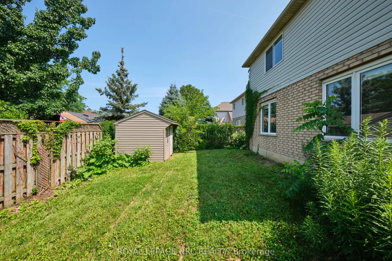 15 Creanona Boulevard — photo 49