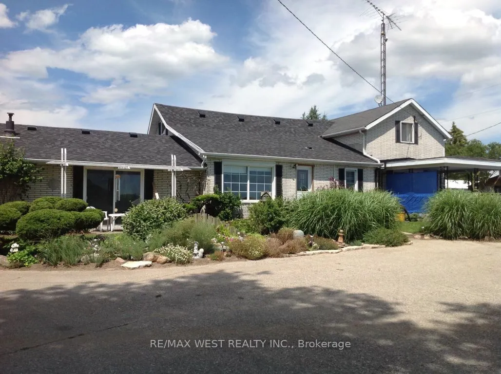 1632 Highway 3 — photo 3
