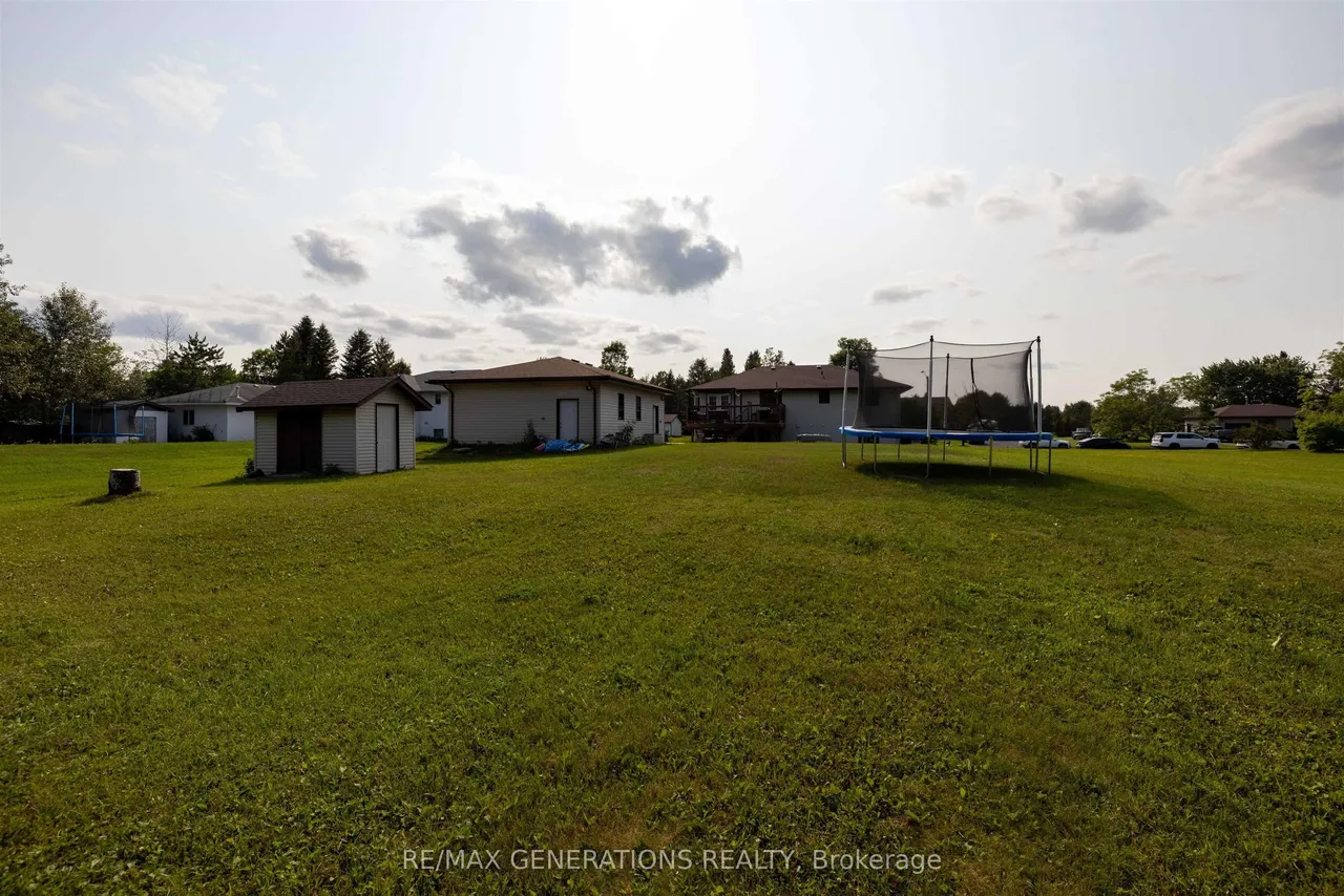2446 Caspian Street — photo 37