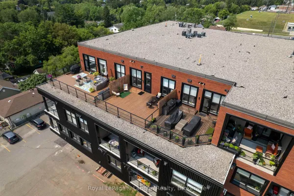 96 High Street N, Unit 3414