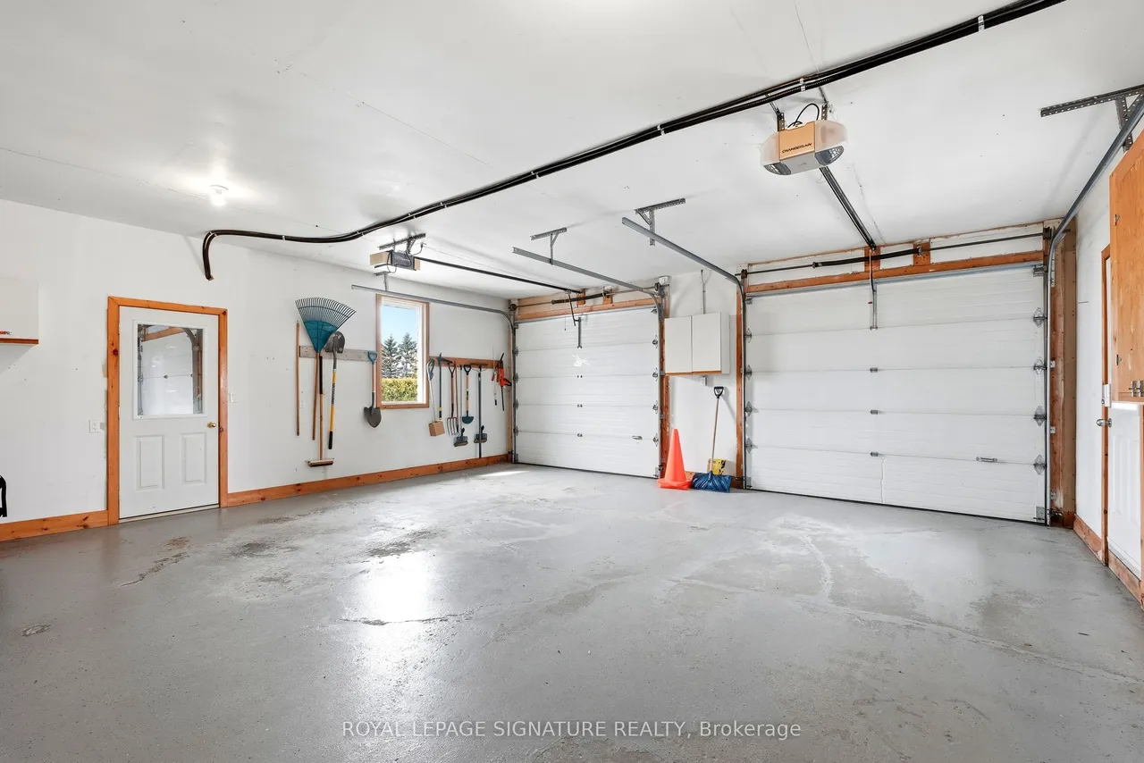 114 Lakehurst Street — photo 36