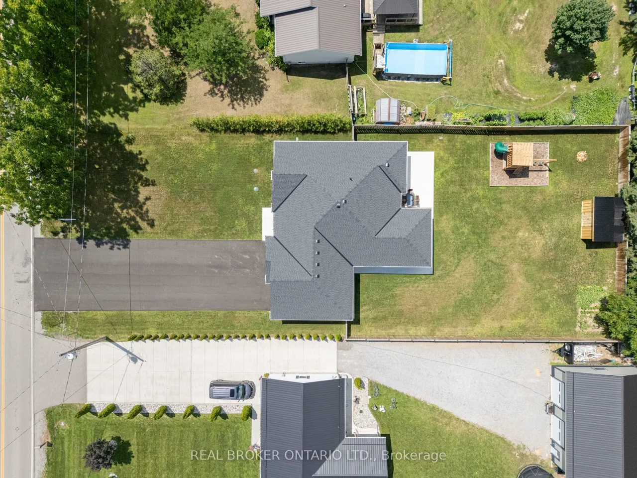 1463 Norfolk County Road 21 — photo 29