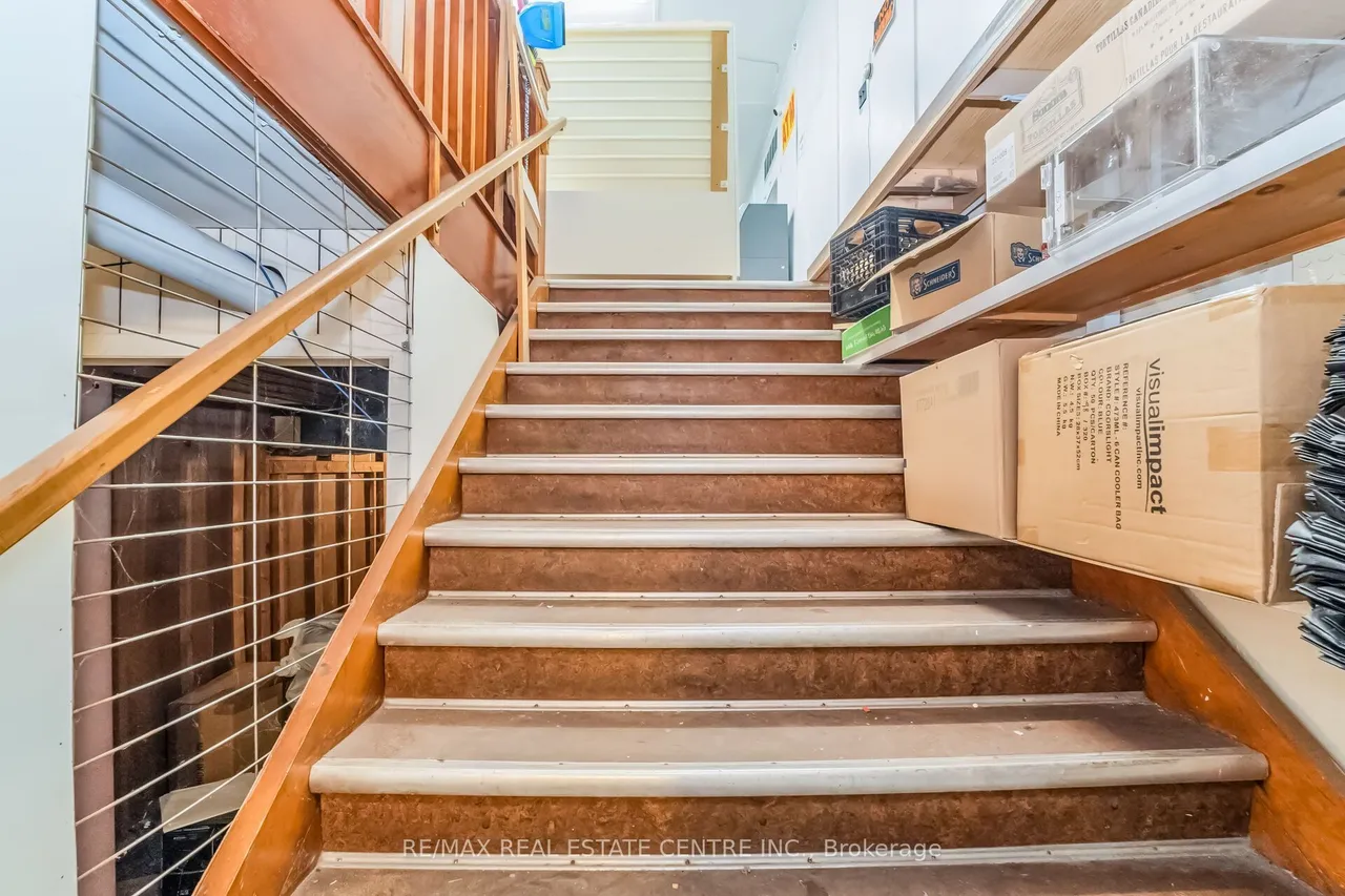 62 King Street — photo 44