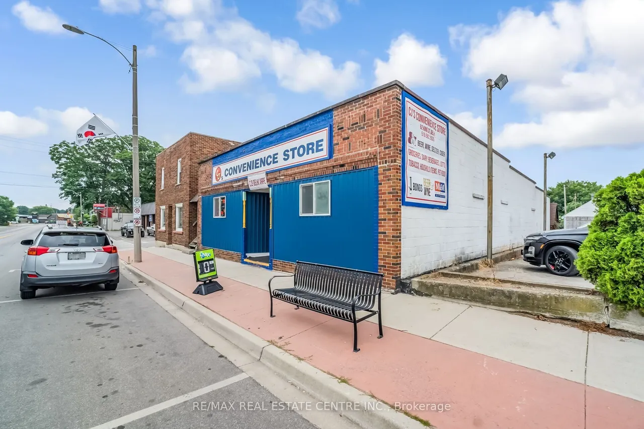 62 King Street — photo 3