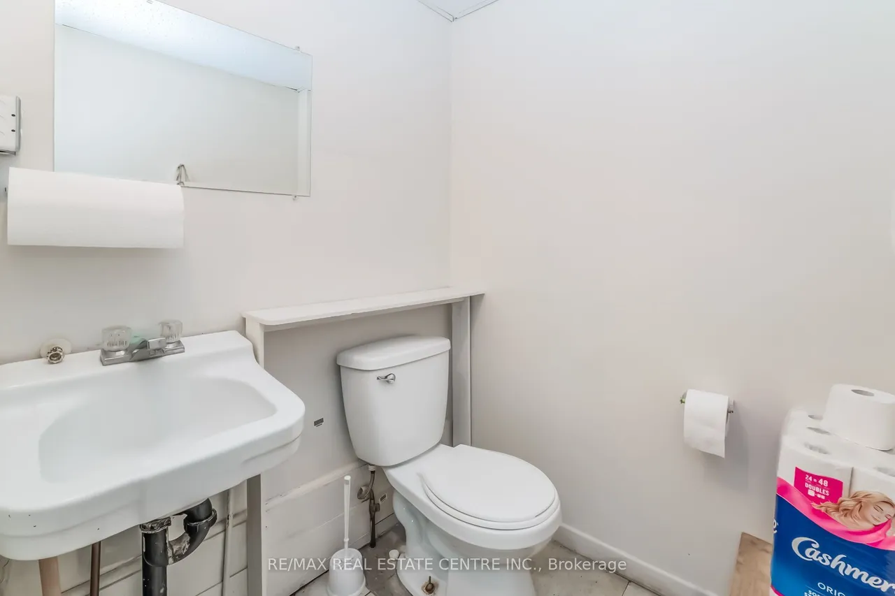 62 King Street — photo 45