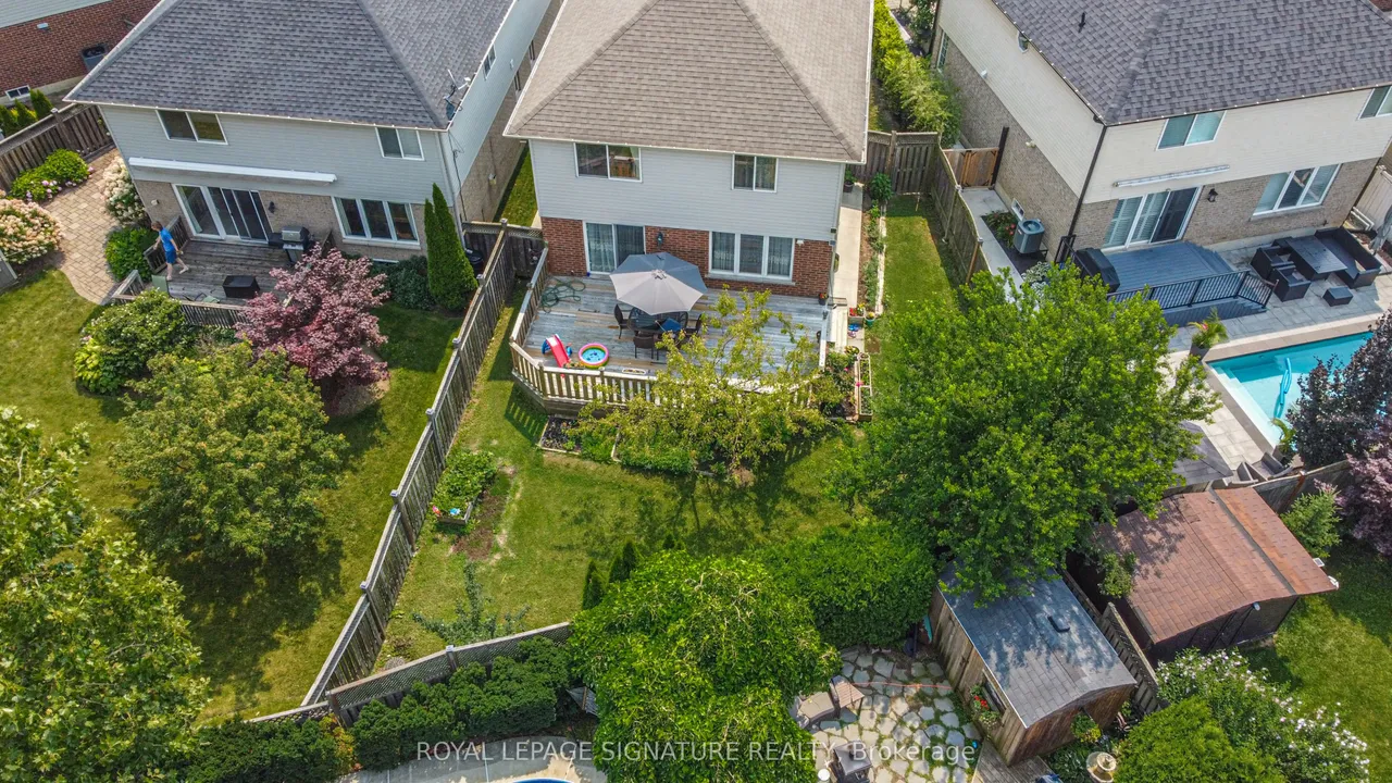 270 Springvalley Crescent — photo 49
