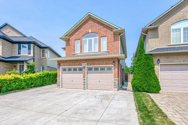 270 Springvalley Crescent — photo 2