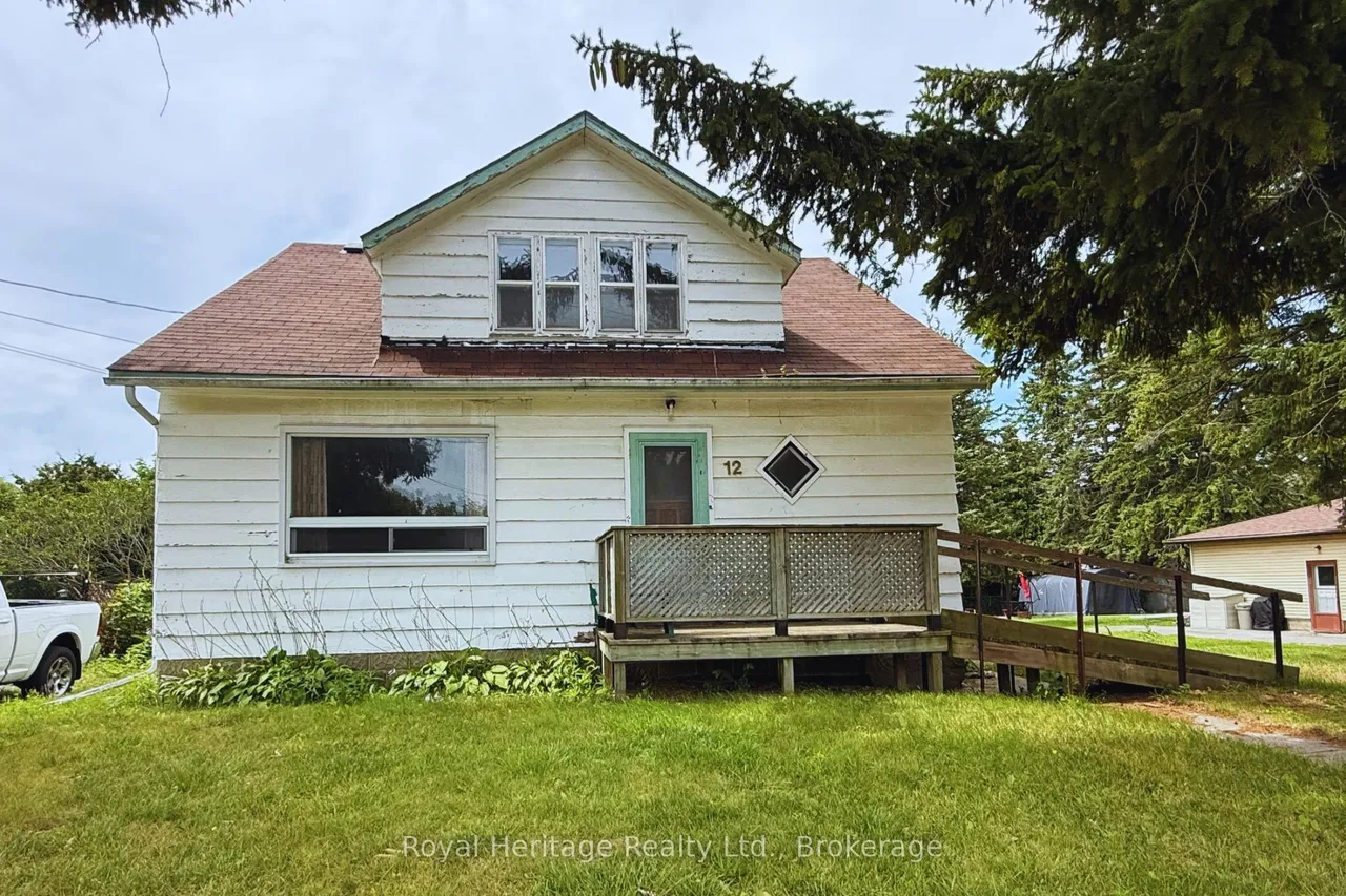 12 Dufferin Street