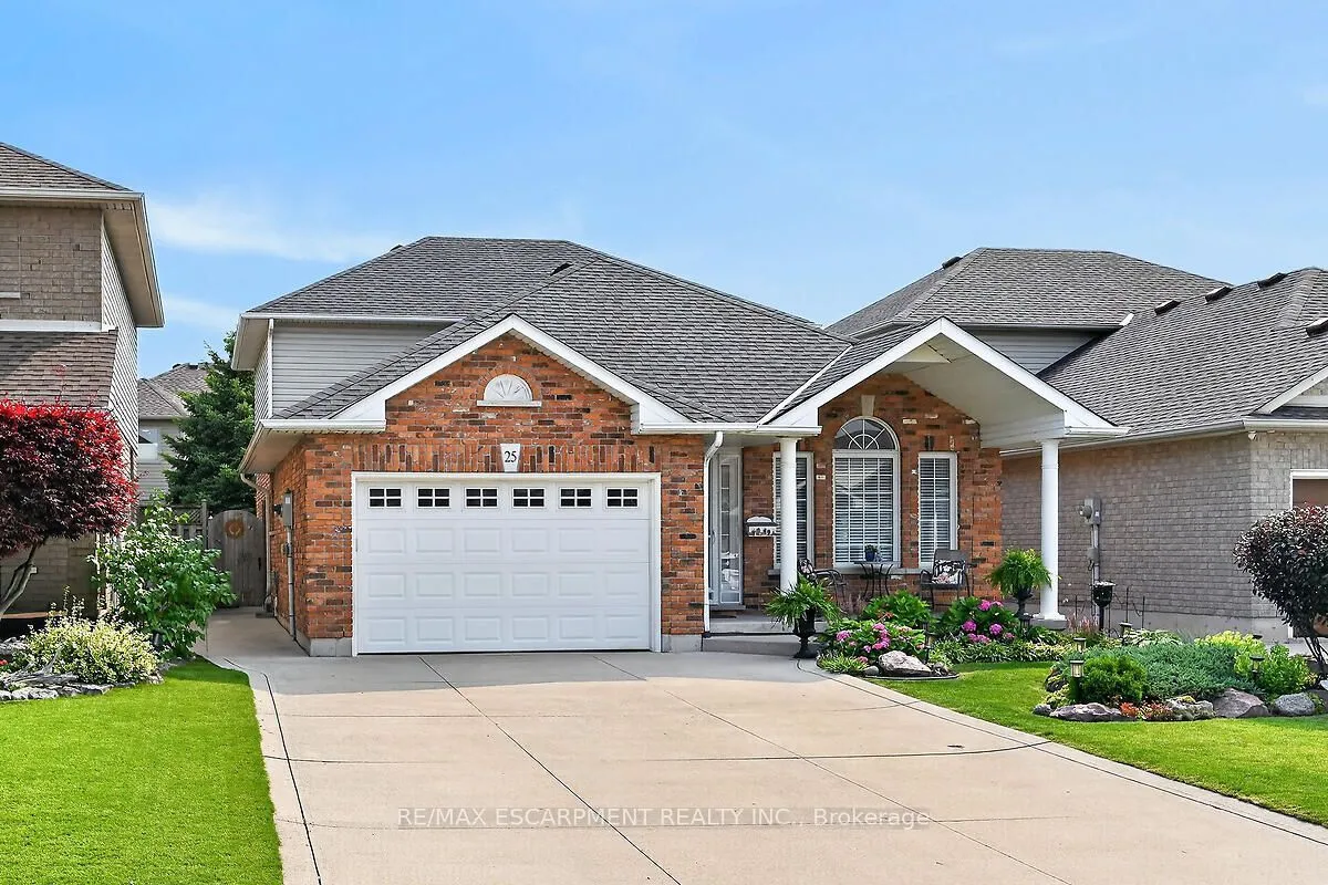 25 Eric Burke Court — photo 2