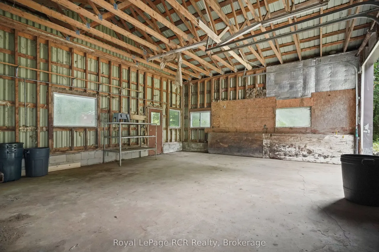 984 14 Concession E — photo 26
