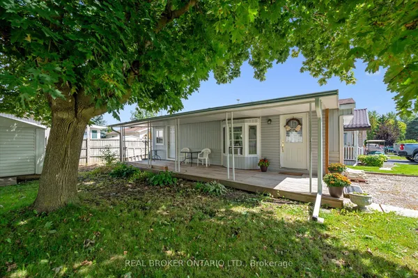 445 Pine Pass — photo 2