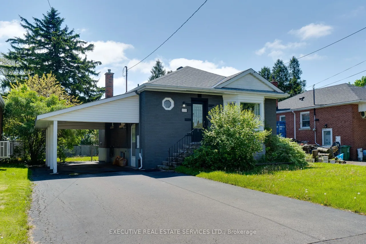 213 East 32nd Street