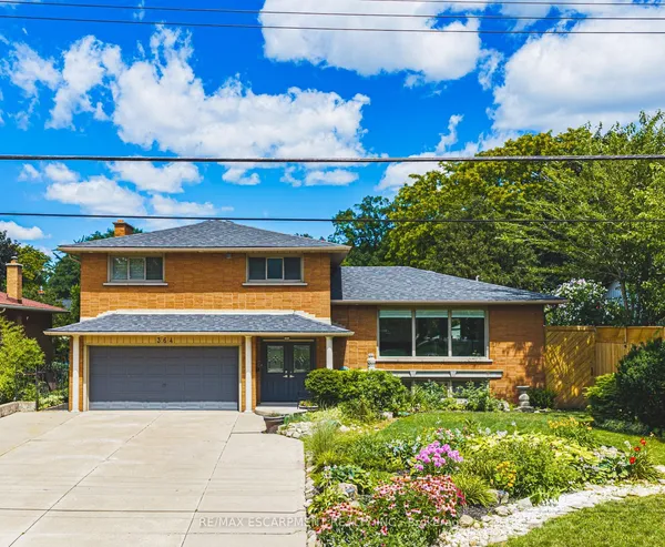 364 FENNELL Avenue W