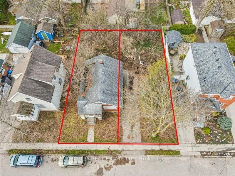39 Menzie Avenue — photo 2
