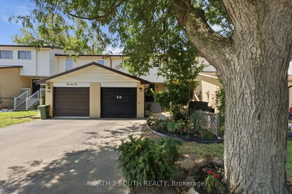 20 Gledhill Crescent — photo 2