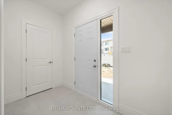 51 Evans Street — photo 2