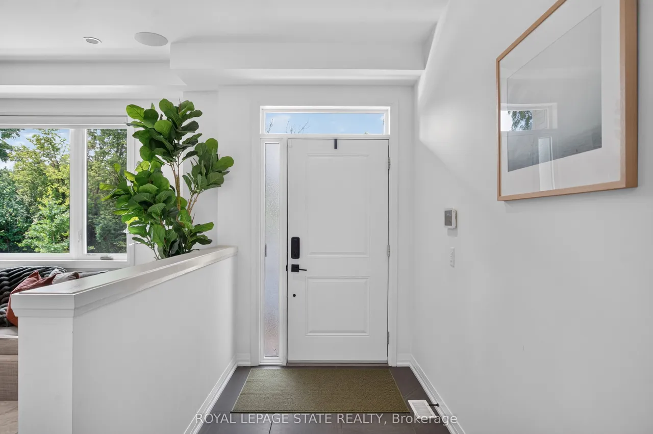 206 Canada Street — photo 3