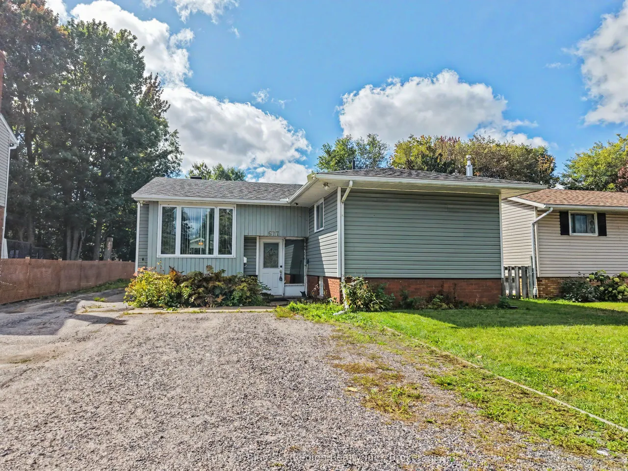 677 Tackaberry Drive